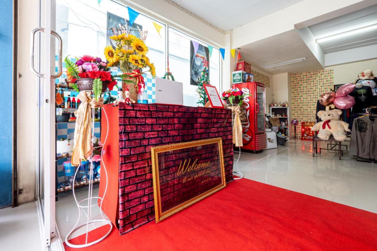 Si Fah At Bangsaen Hotel Ban Rong Khoei Bagian luar foto