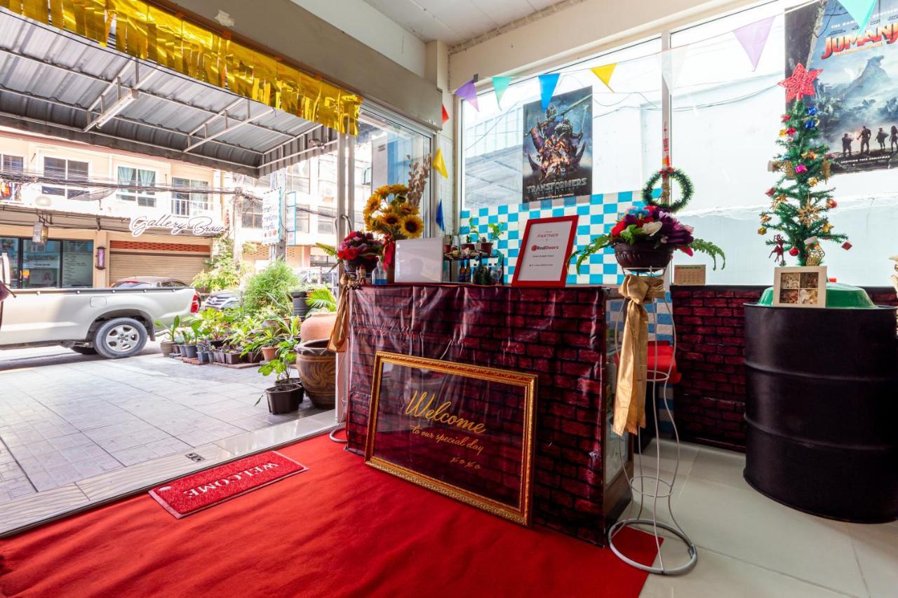Si Fah At Bangsaen Hotel Ban Rong Khoei Bagian luar foto